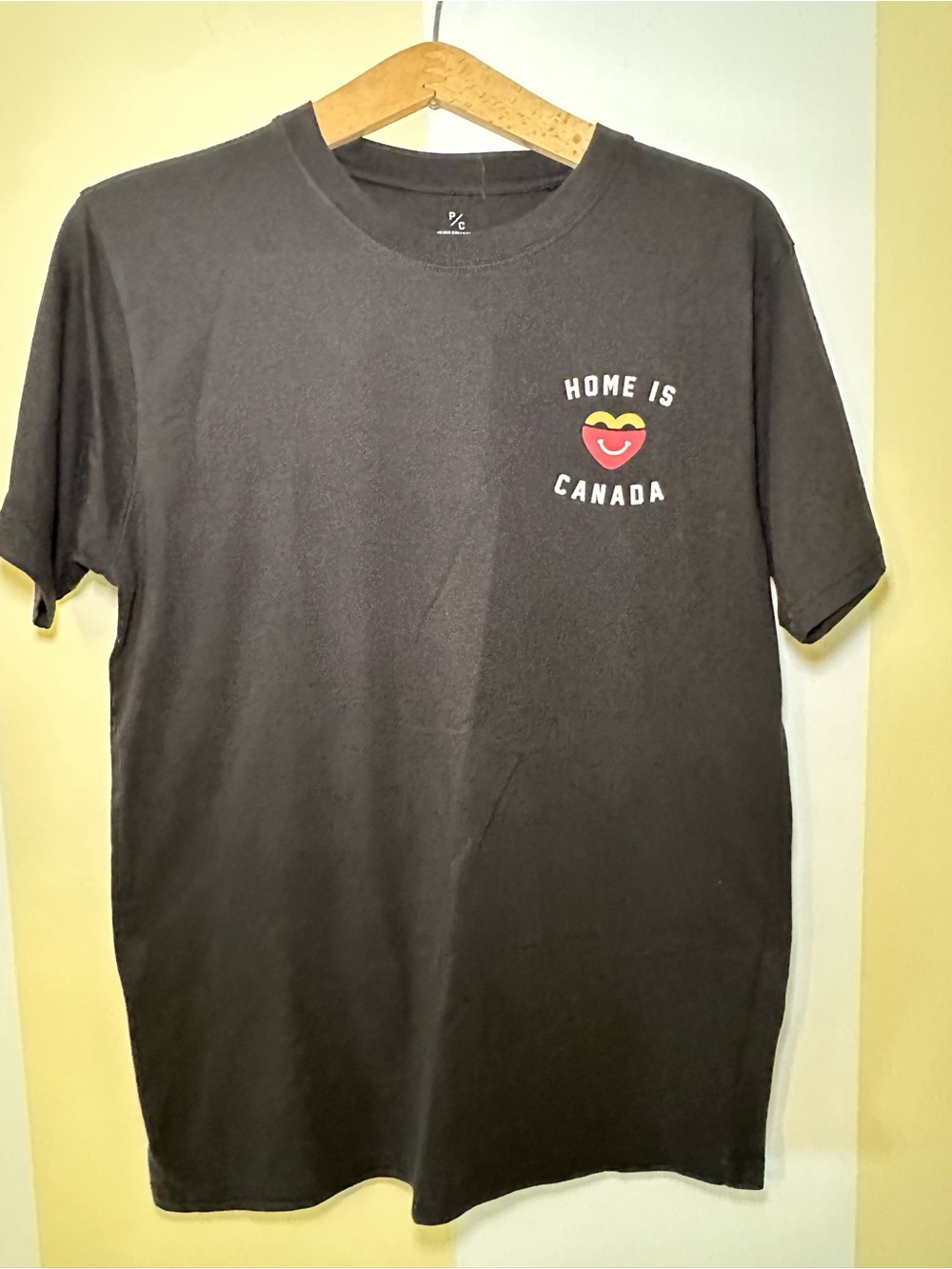 Peace Collective x McDonalds Home Is Canada T-Shirt Large Black